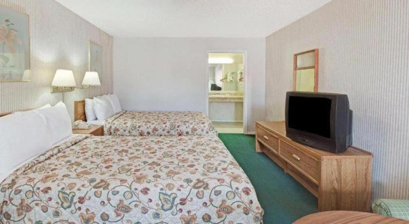 Knights Inn South Houston Tx Bagian luar foto